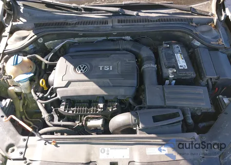 2013 Volkswagen Jetta Gli/Gli Autobahn/Gli Autobahn W/Nav z USA, uszkodzony, nr VIN 3VW4T7AJ8DM450536